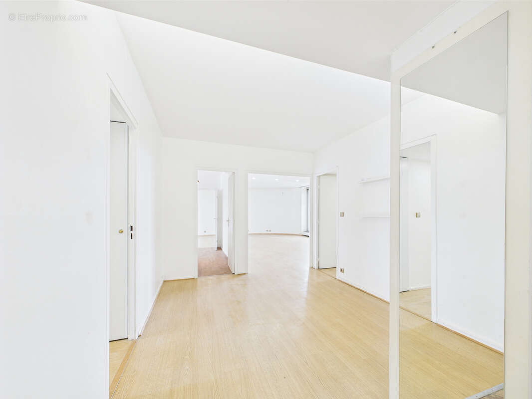 Appartement à PUTEAUX