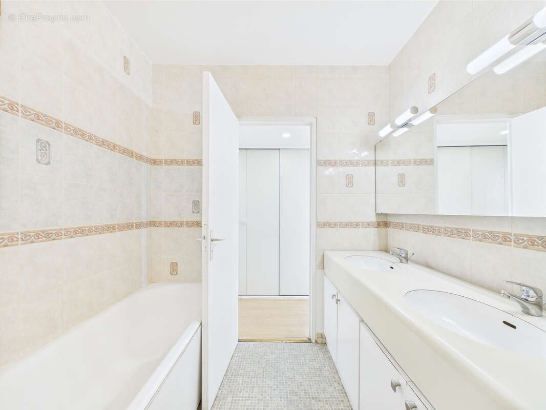 Appartement à PUTEAUX