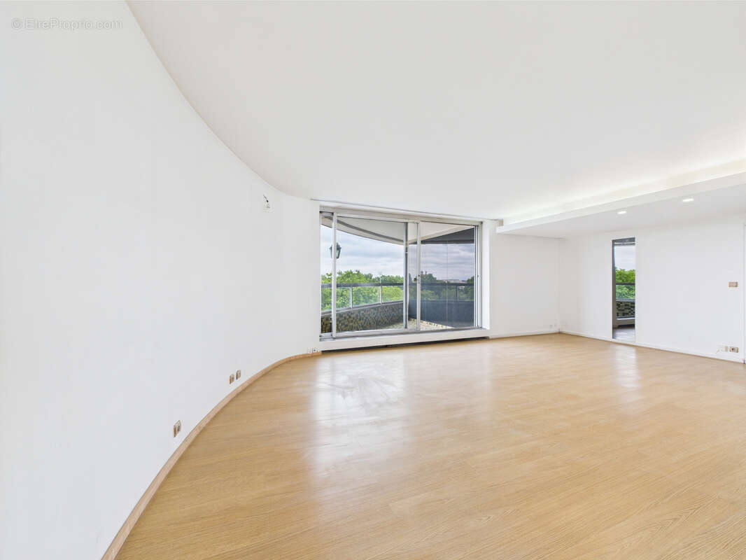 Appartement à PUTEAUX