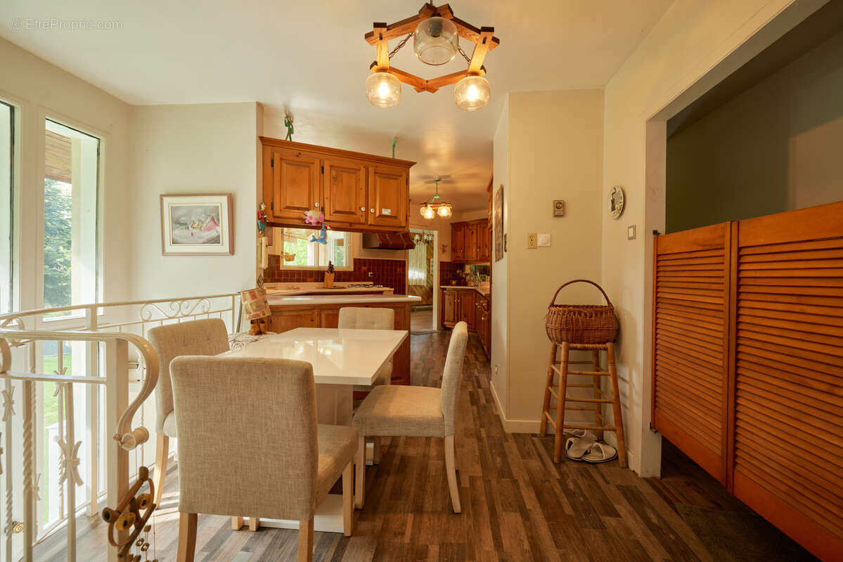 Maison à SAINT-PAUL-DE-JARRAT