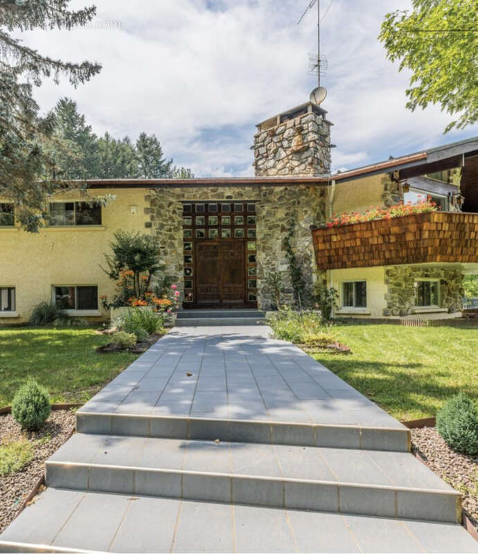 Maison à SAINT-PAUL-DE-JARRAT