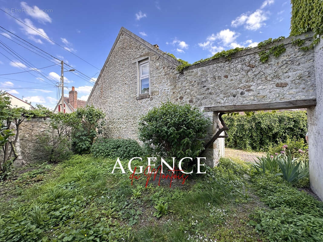 Maison à DONNEMARIE-DONTILLY