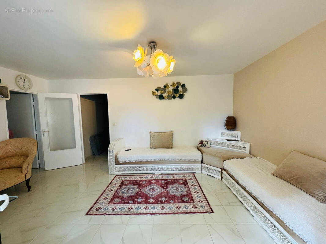 Appartement à COGOLIN