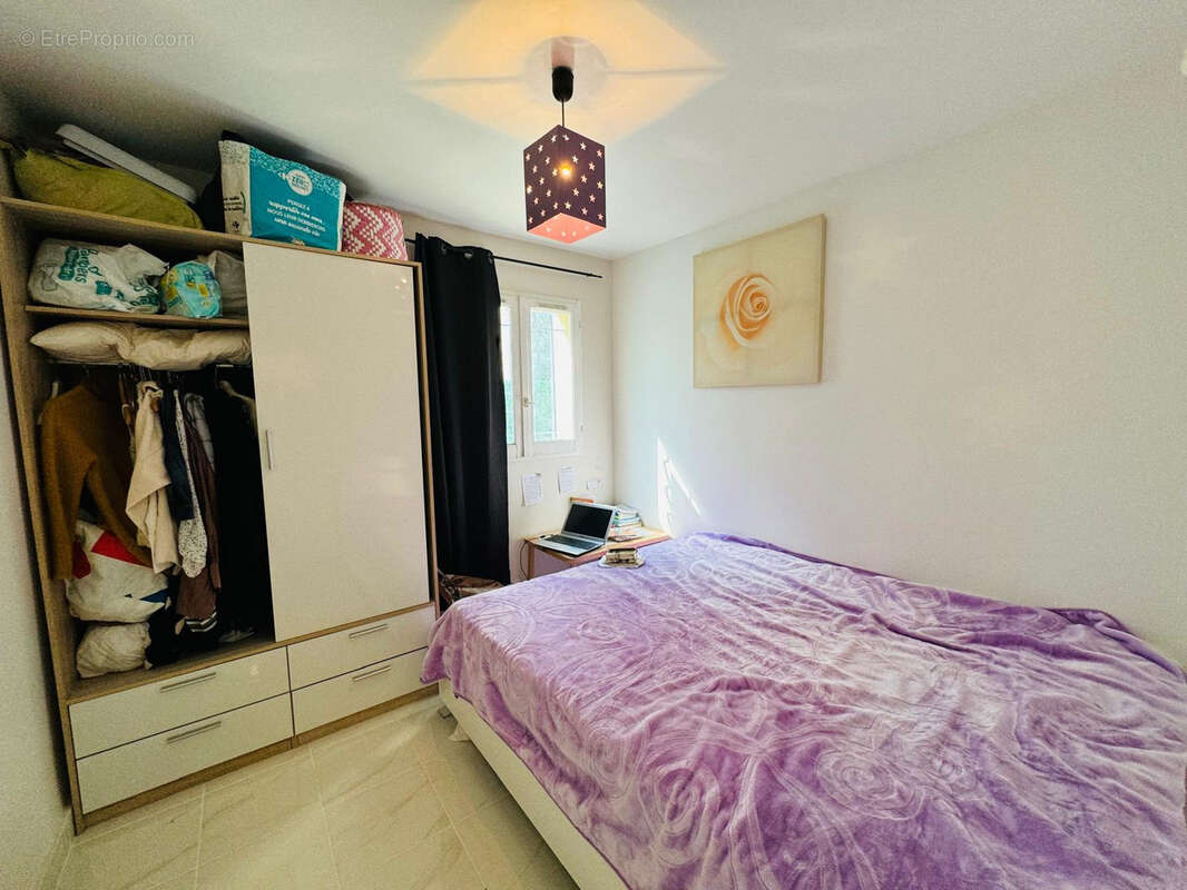 Appartement à COGOLIN