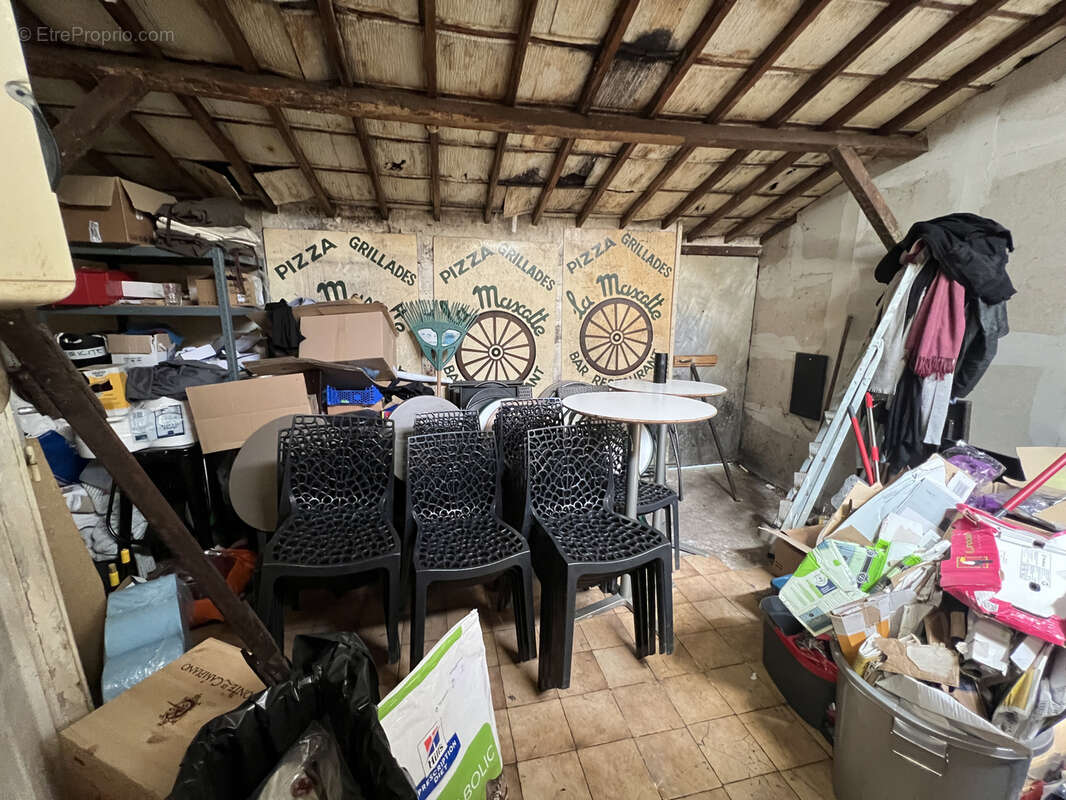 Commerce à SAINT-MAUR-DES-FOSSES