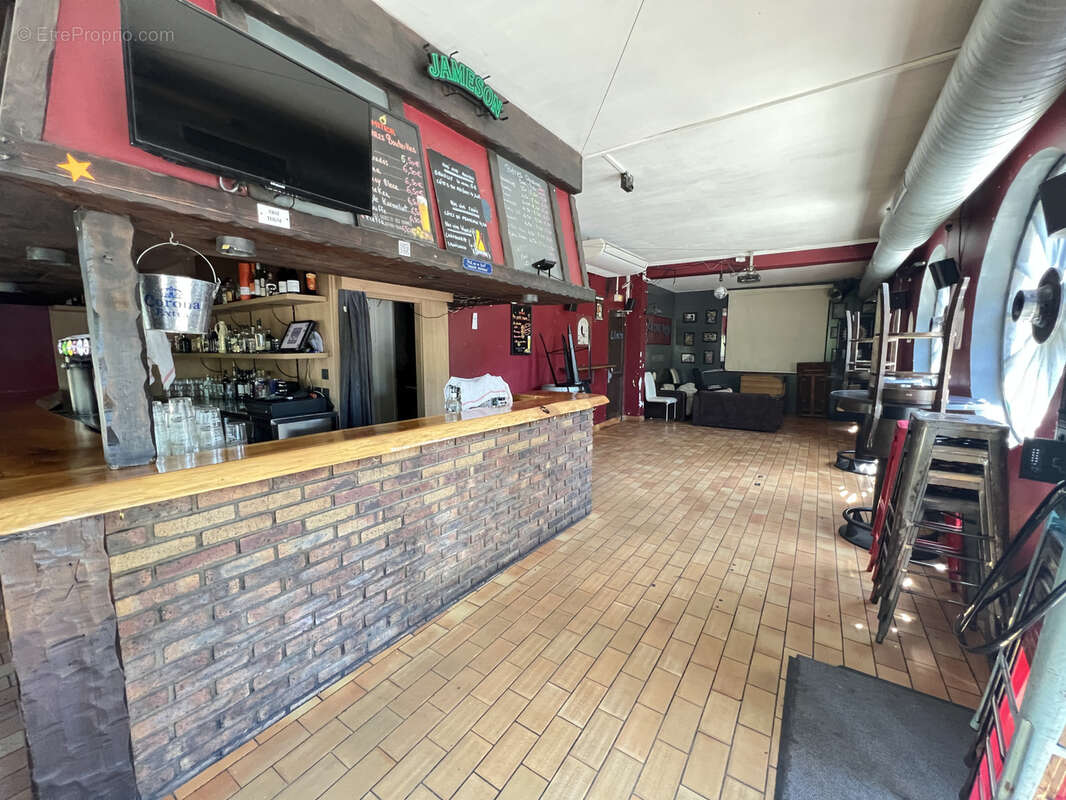 Commerce à SAINT-MAUR-DES-FOSSES