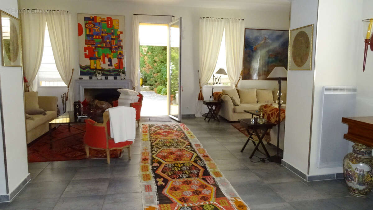 Maison à SAINTE-LUCIE-DE-TALLANO