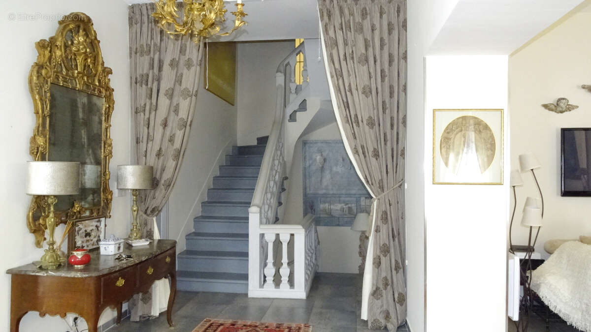 Maison à SAINTE-LUCIE-DE-TALLANO