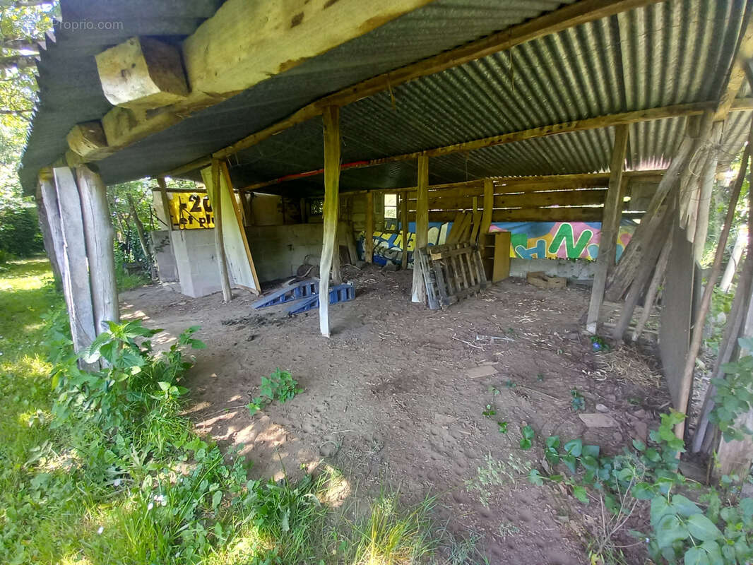 Maison à LA CHAPELLE-AUX-CHASSES