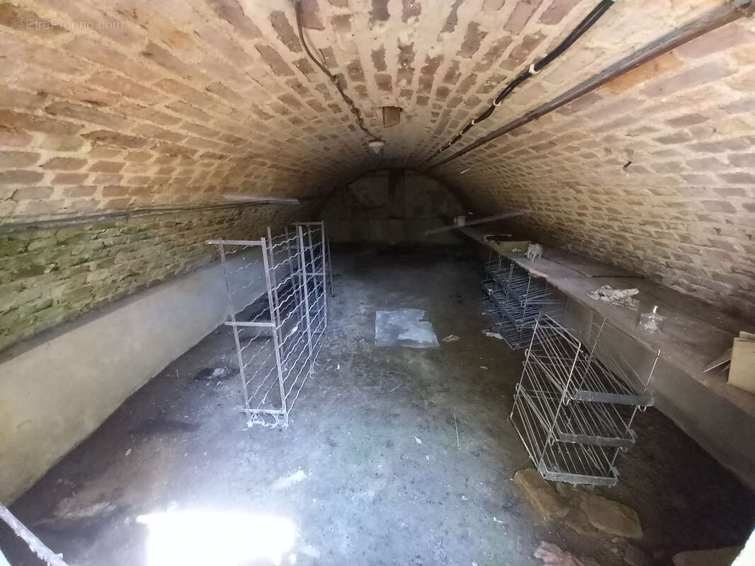 Maison à LA CHAPELLE-AUX-CHASSES