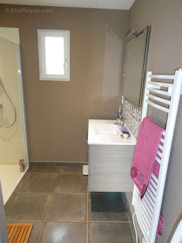 Maison à SAINT-HILAIRE-DU-HARCOUET