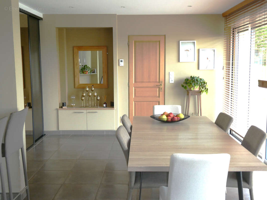 Maison à SAINT-HILAIRE-DU-HARCOUET