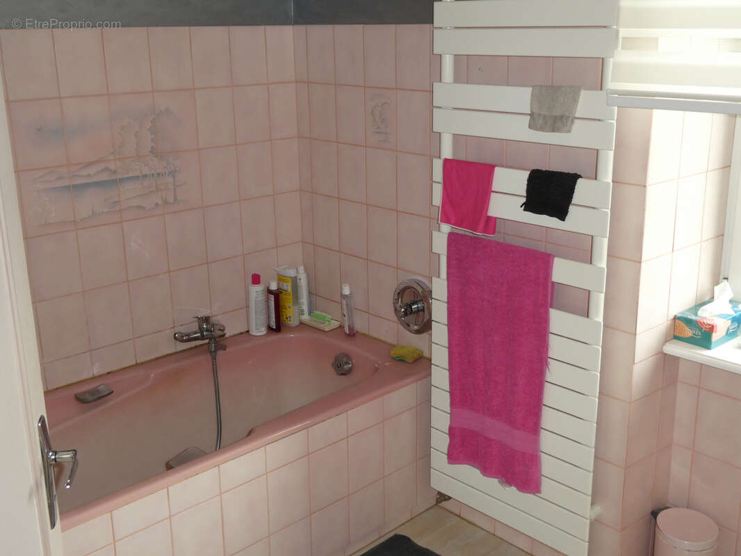 Maison à SAINT-HILAIRE-DU-HARCOUET