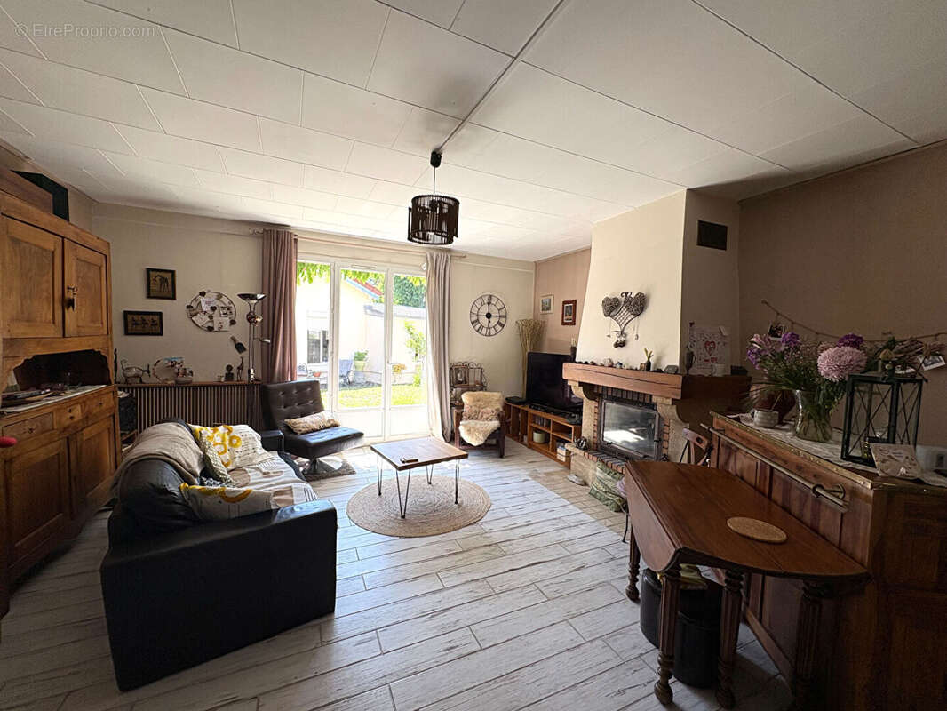 Maison à LIVRY-GARGAN