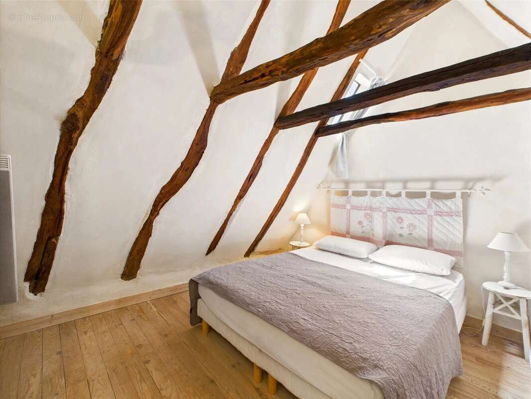 Maison à SAINT-CYPRIEN