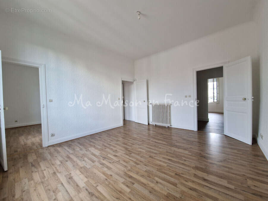 Appartement à VICHY