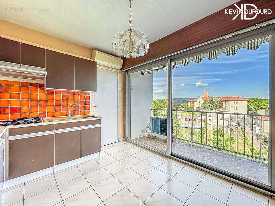 Appartement à AUBENAS