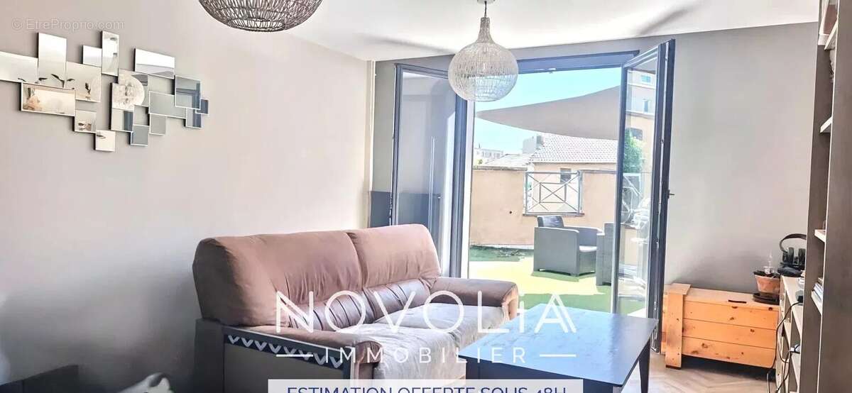 Maison à DECINES-CHARPIEU