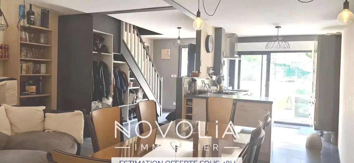 Maison à DECINES-CHARPIEU