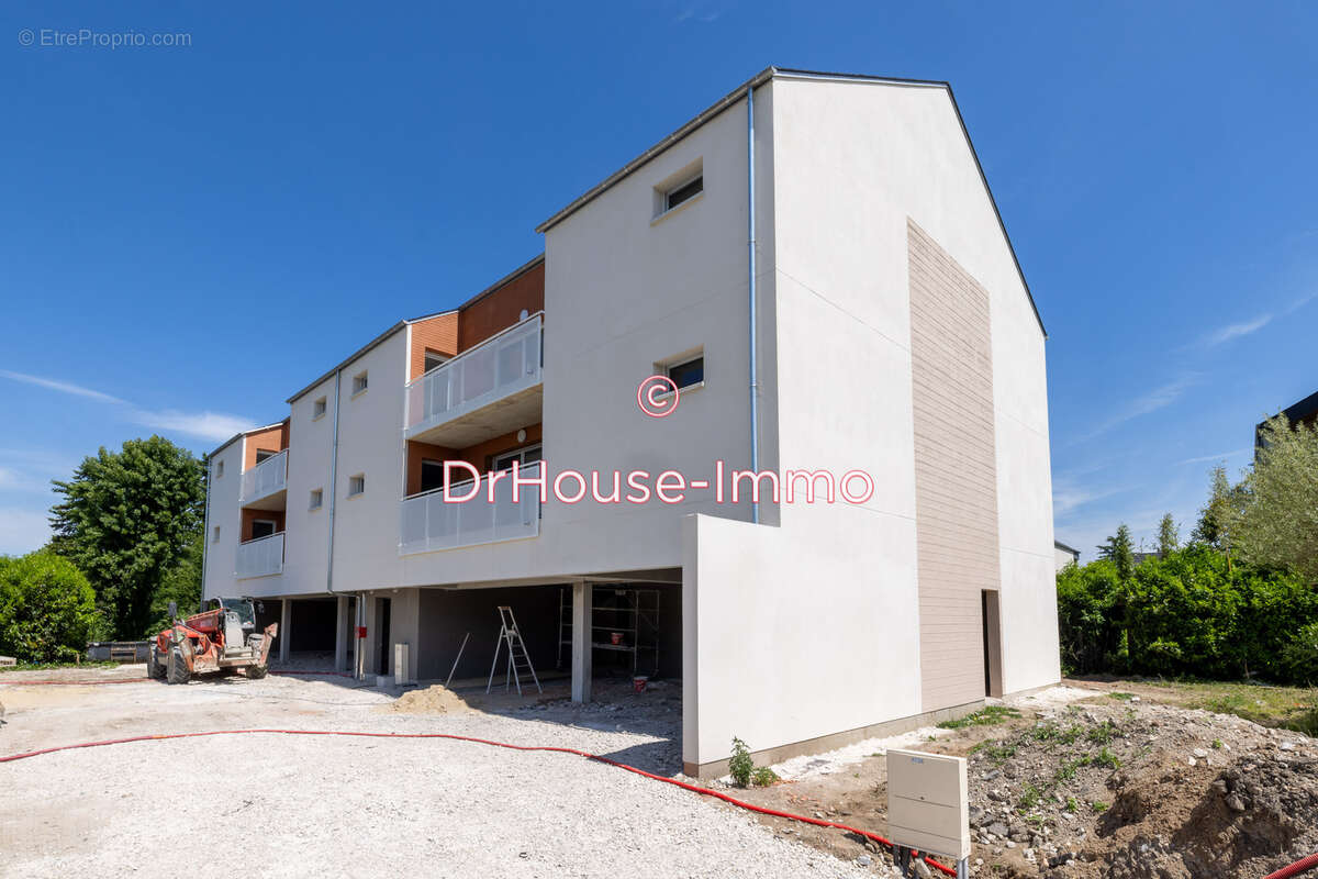 Appartement à SAINT-PRYVE-SAINT-MESMIN