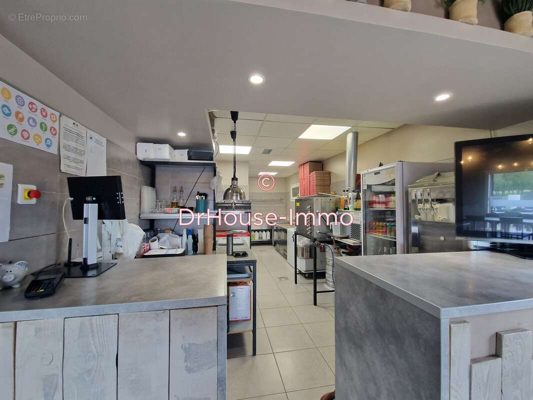 Commerce à CHATILLON-SAINT-JEAN