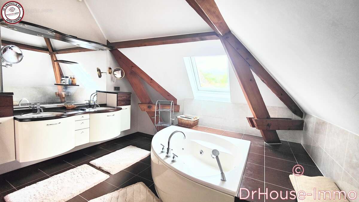 Maison à LOUVECIENNES