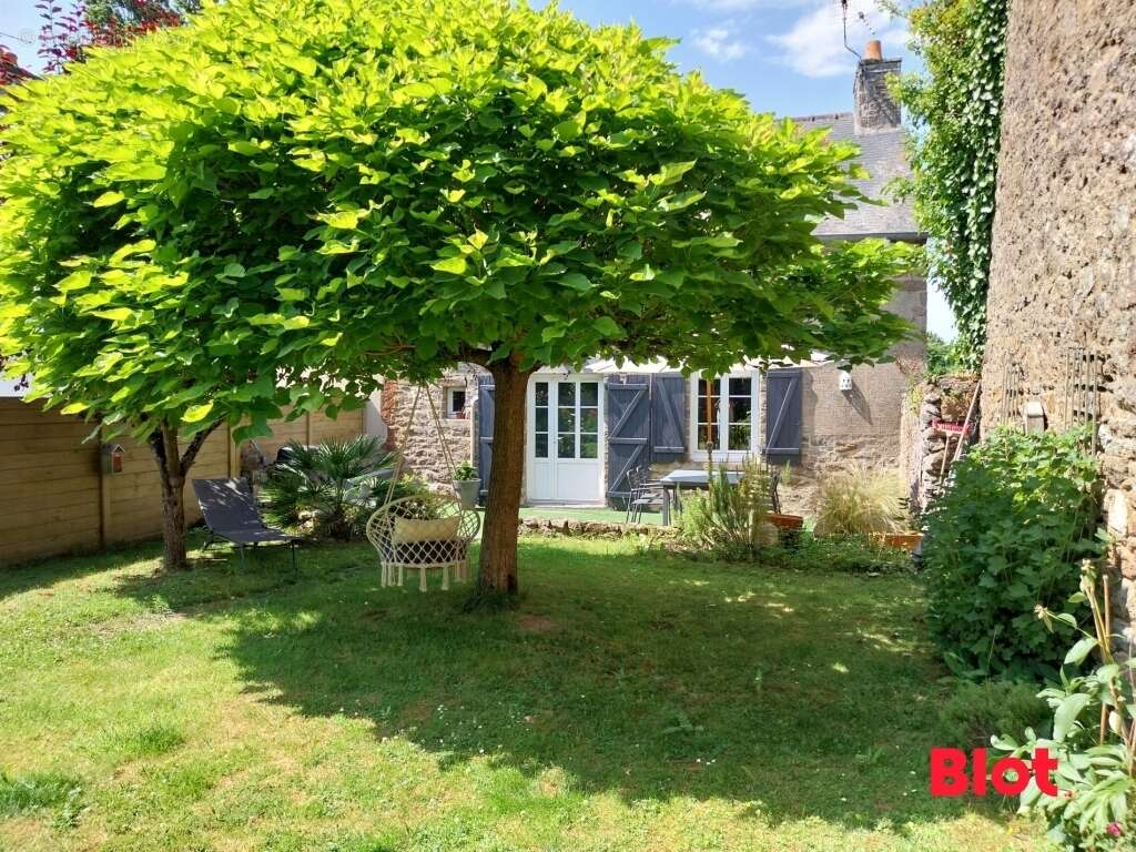 Maison à MINIAC-MORVAN