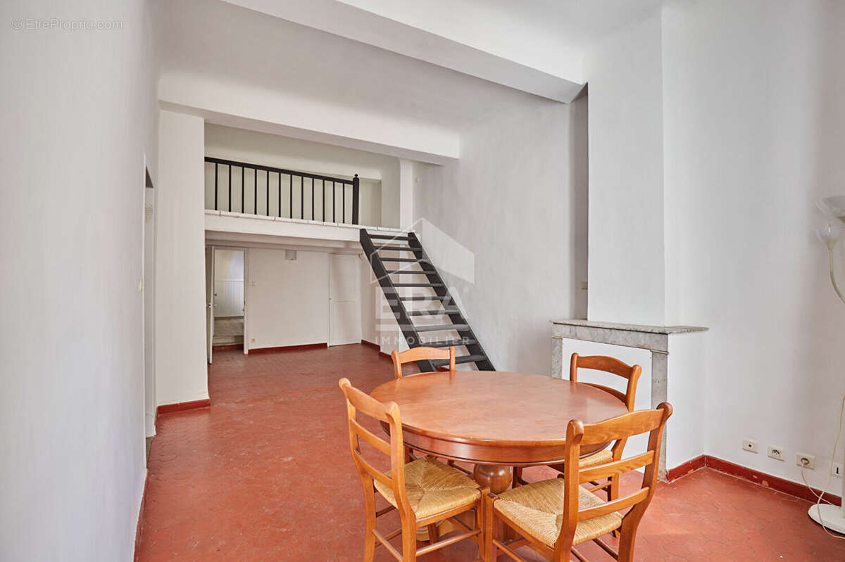 Appartement à AIX-EN-PROVENCE