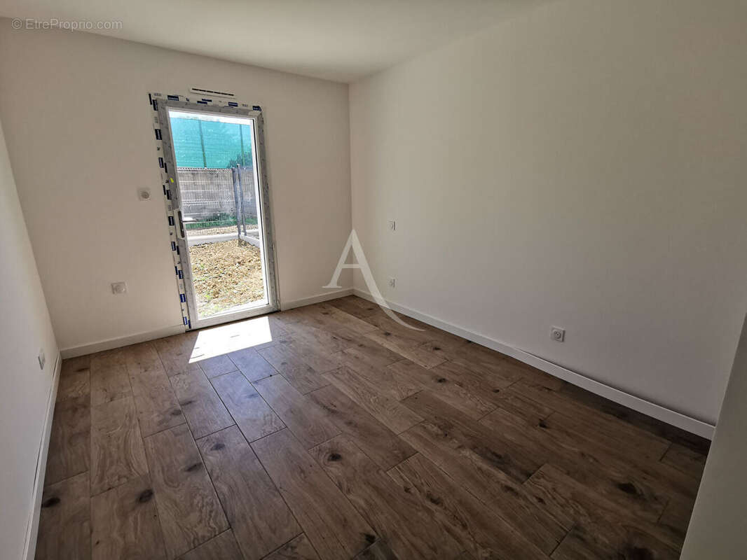 Maison à TALMONT-SAINT-HILAIRE