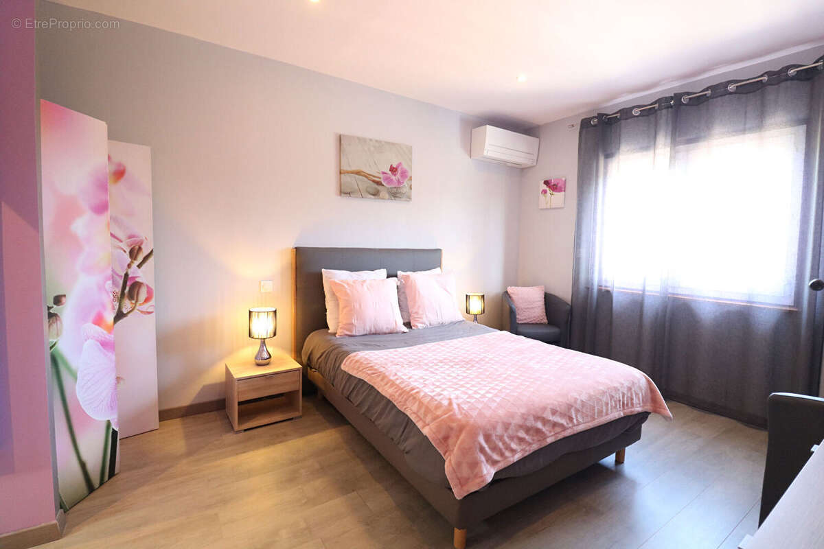 Maison à SAINT-CYPRIEN