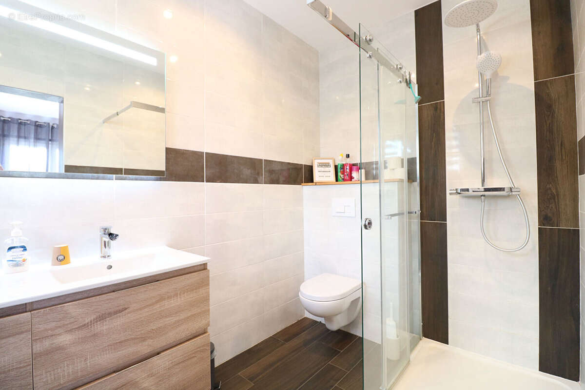 Maison à SAINT-CYPRIEN