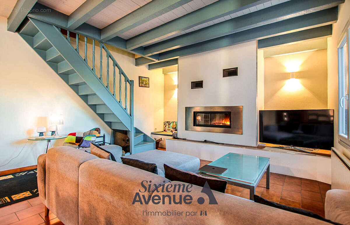 Maison à LABASTIDE-SAINT-PIERRE