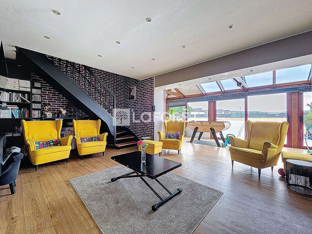 Maison à CRIQUEBEUF-SUR-SEINE