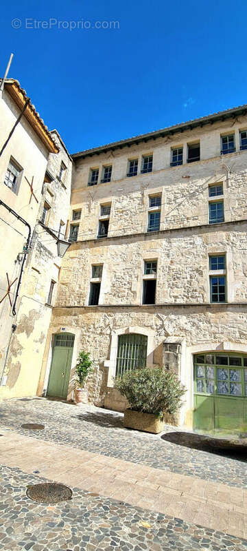 Appartement à TARASCON