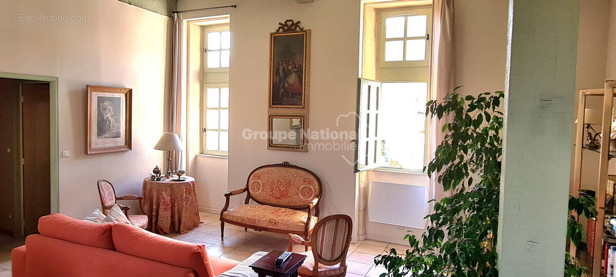 Appartement à TARASCON