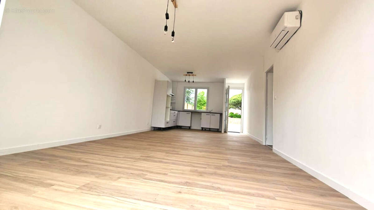 Maison à TALMONT-SAINT-HILAIRE