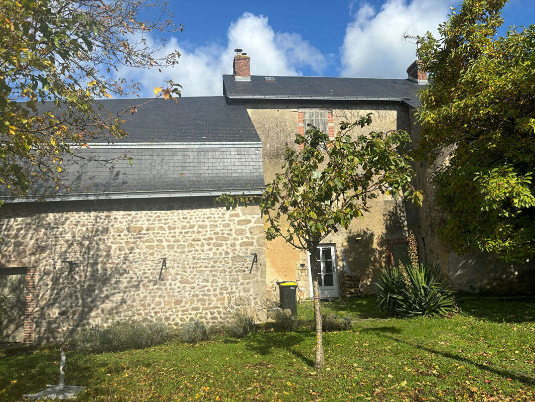 Maison à BENEVENT-L&#039;ABBAYE