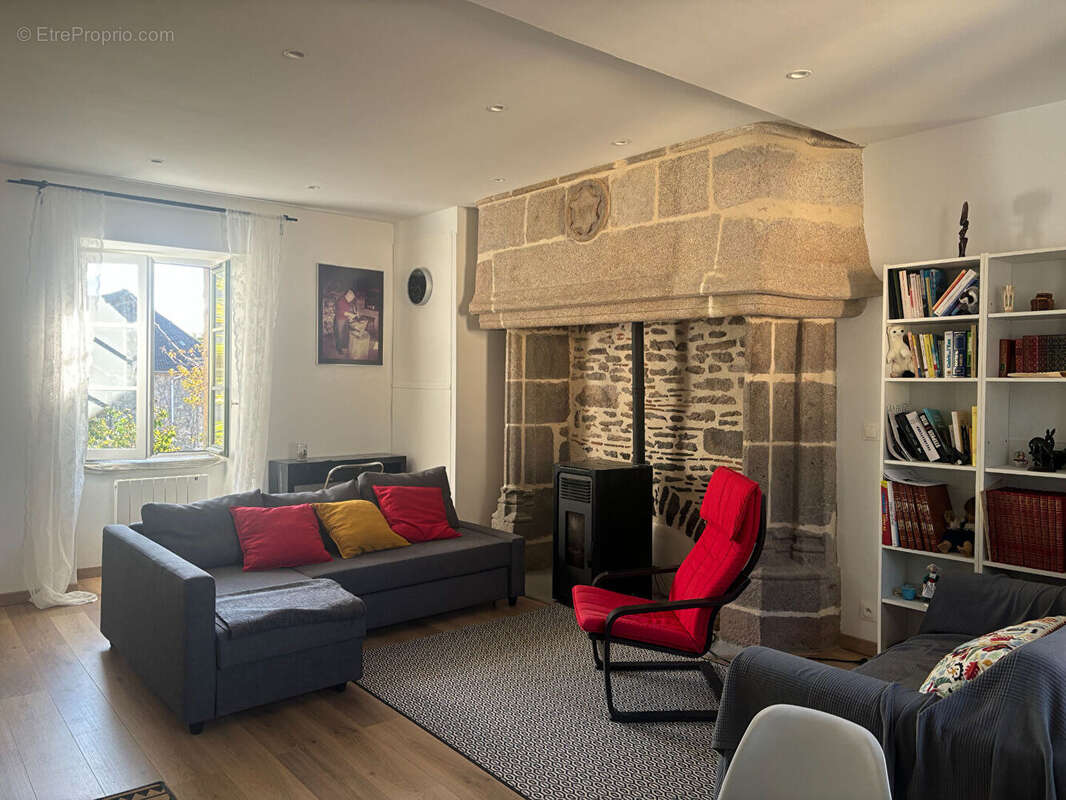 Maison à BENEVENT-L&#039;ABBAYE