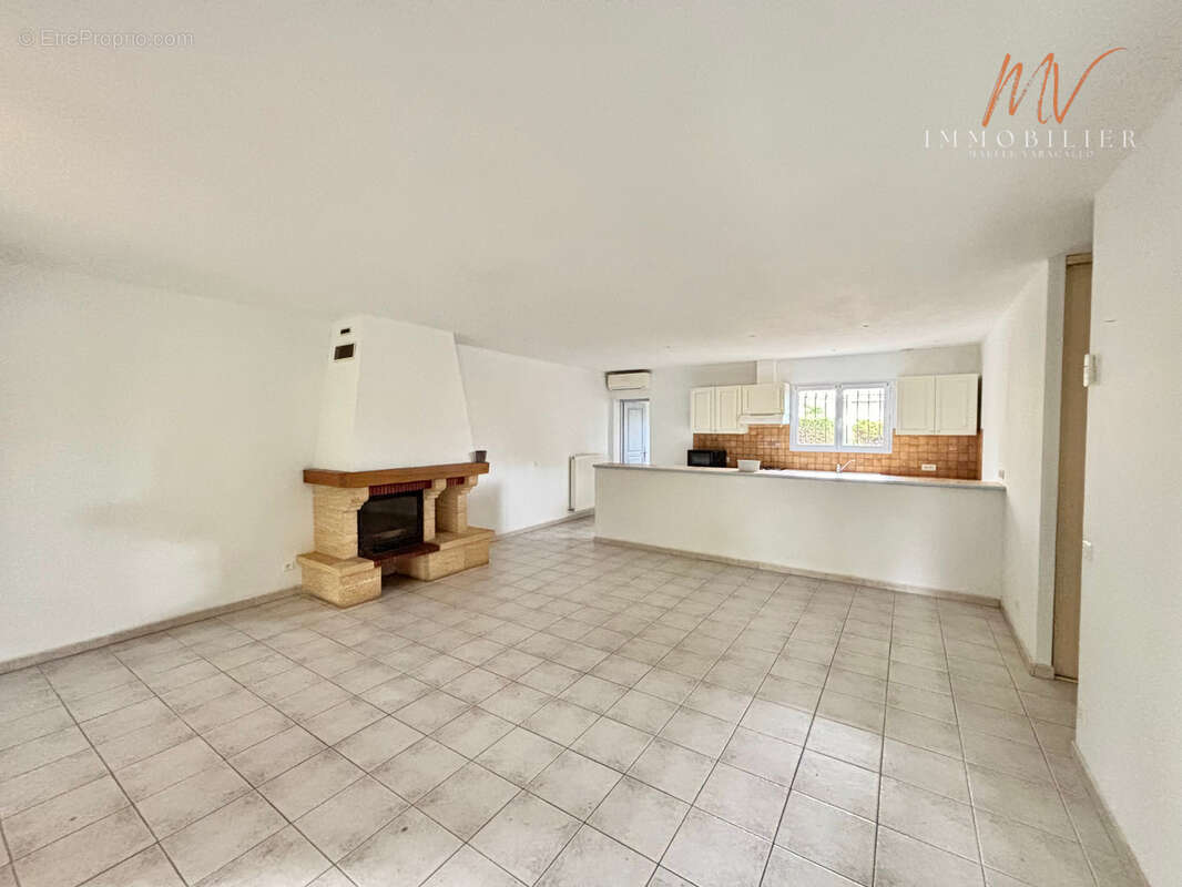 Maison à SAINT-REMY-DE-PROVENCE