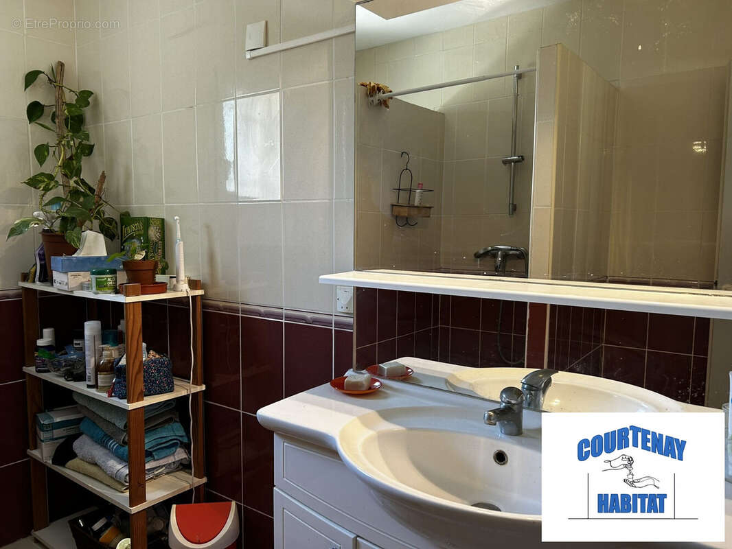 Maison à SAVIGNY-SUR-CLAIRIS