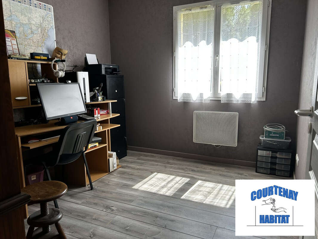 Maison à SAVIGNY-SUR-CLAIRIS