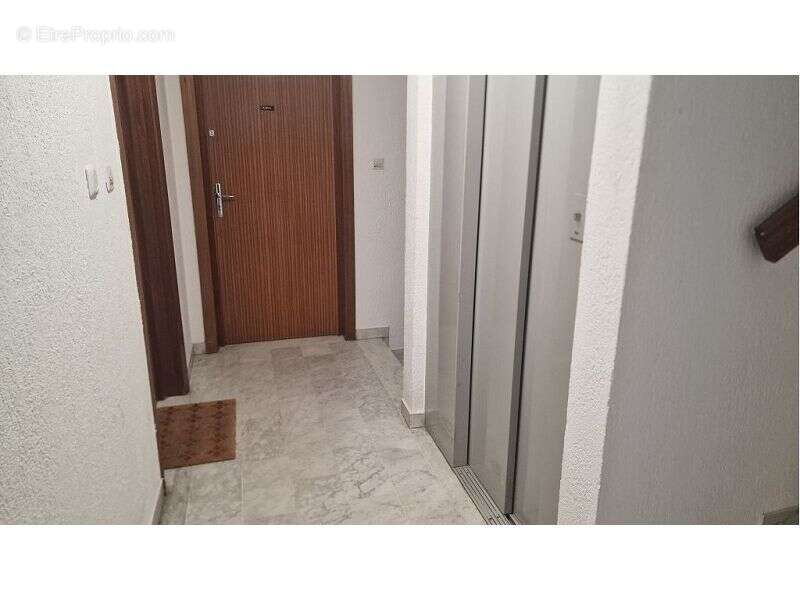 Appartement à HYERES