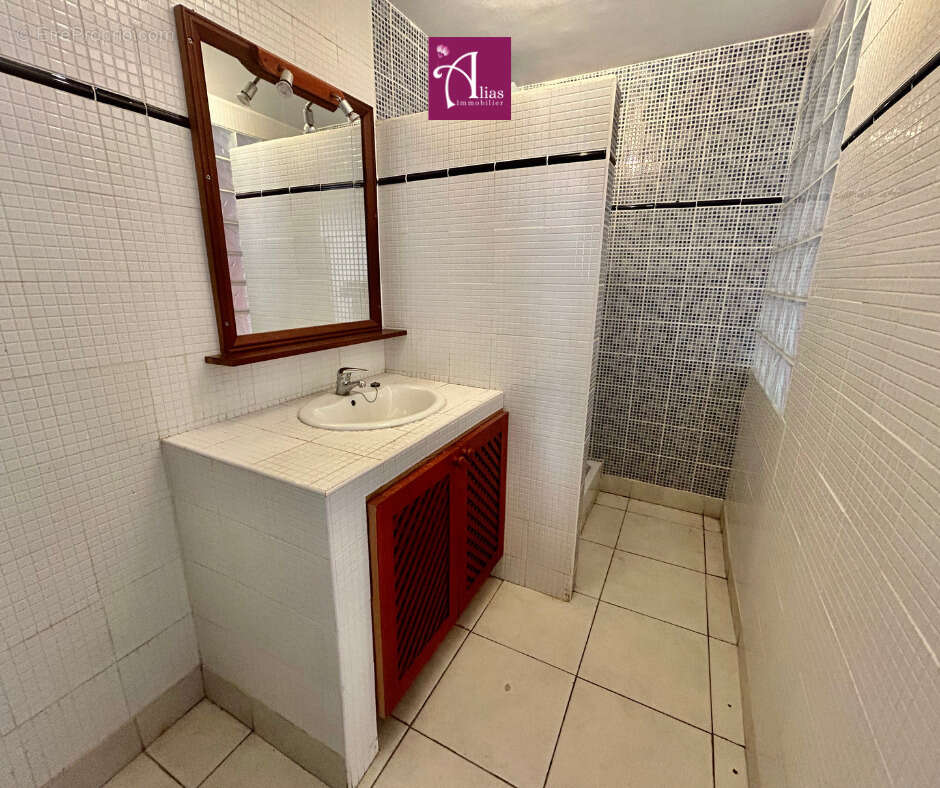 Appartement à LE GOSIER