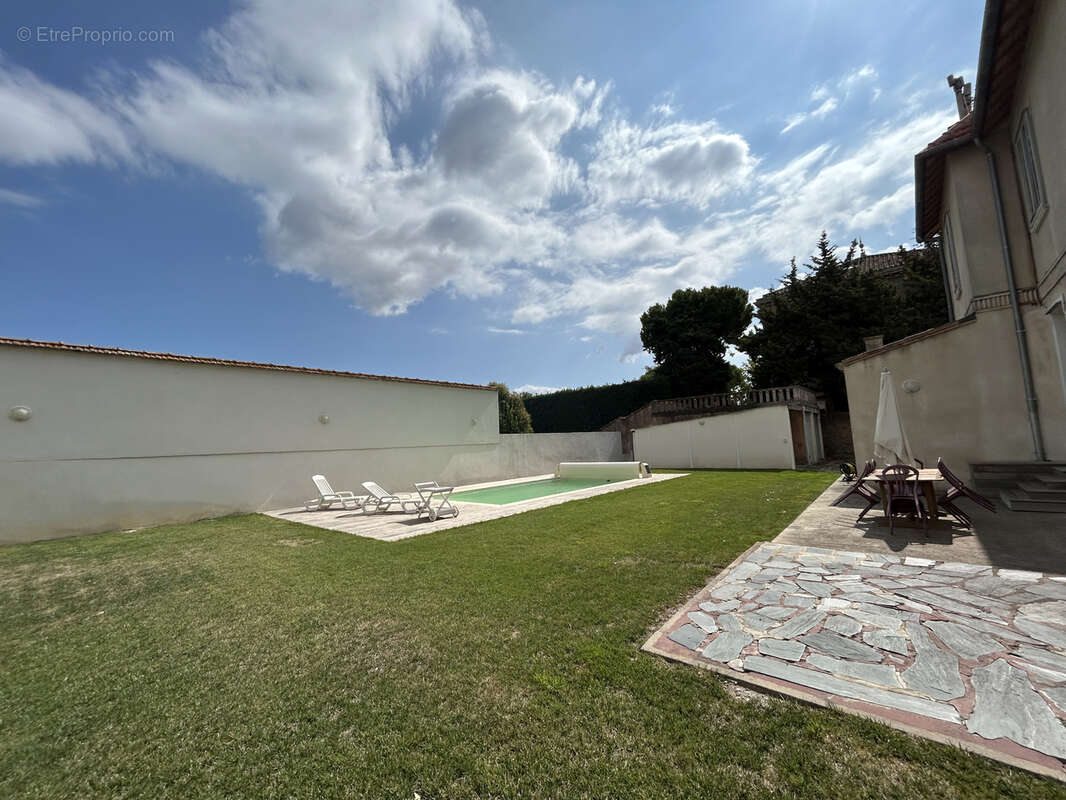 Maison à LEZIGNAN-CORBIERES