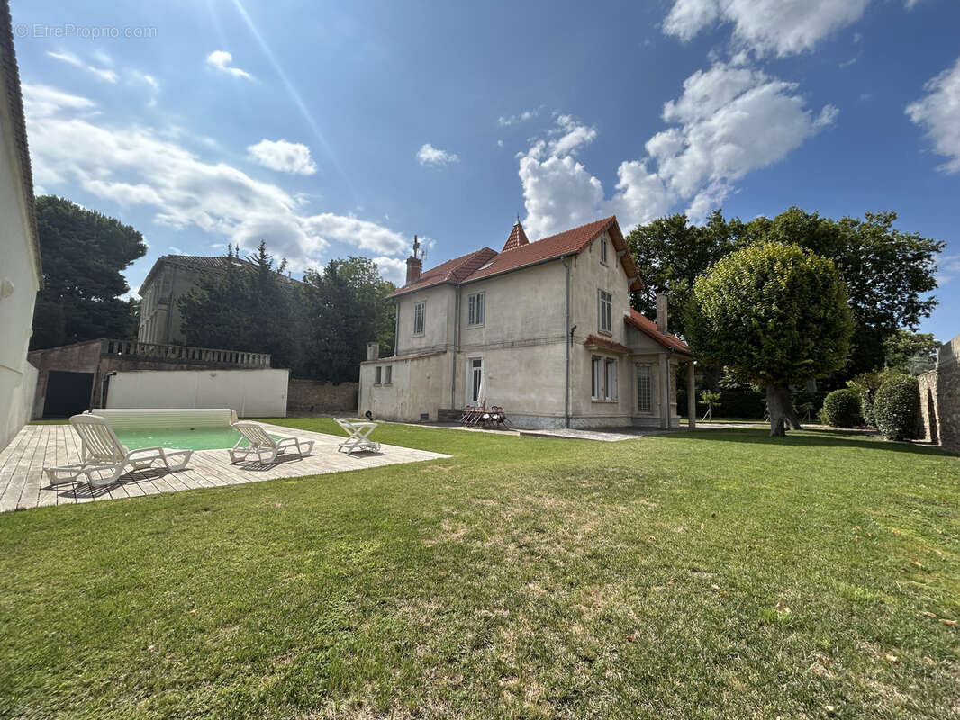 Maison à LEZIGNAN-CORBIERES