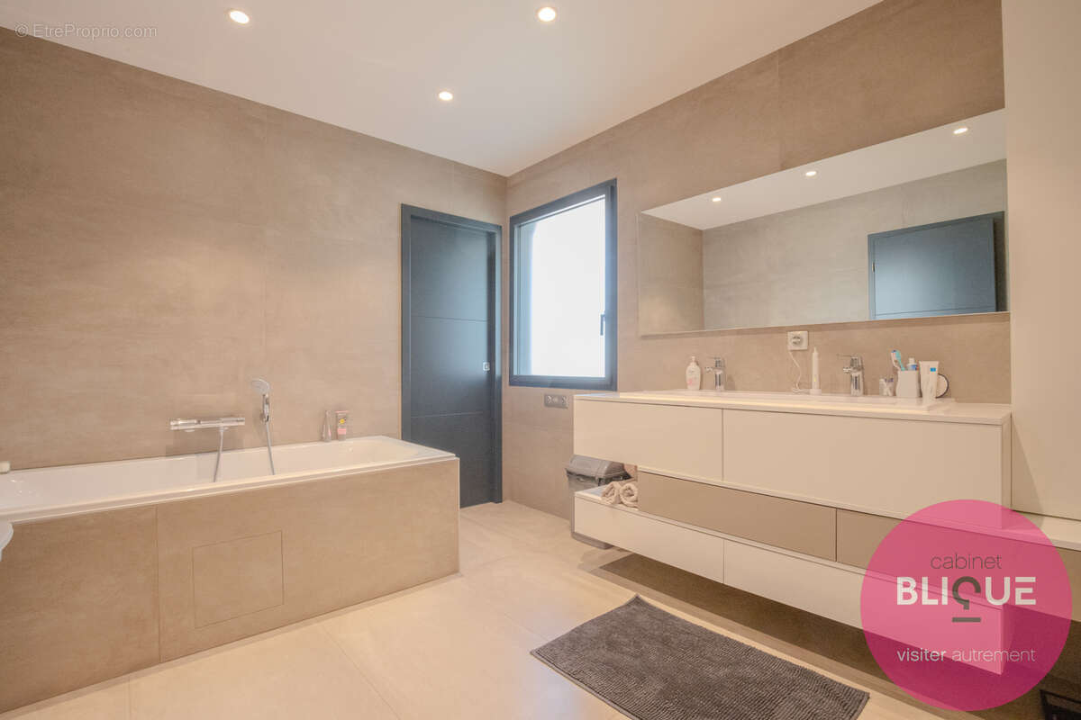 Maison à ART-SUR-MEURTHE