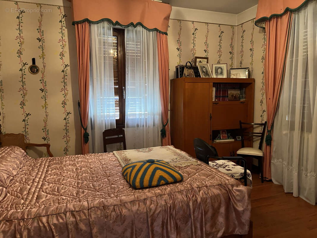 Maison à L&#039;ISLE-EN-DODON