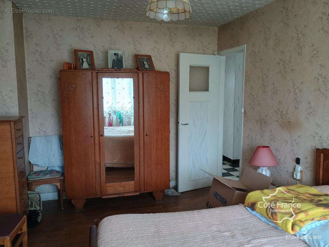 Maison à SAINS-RICHAUMONT