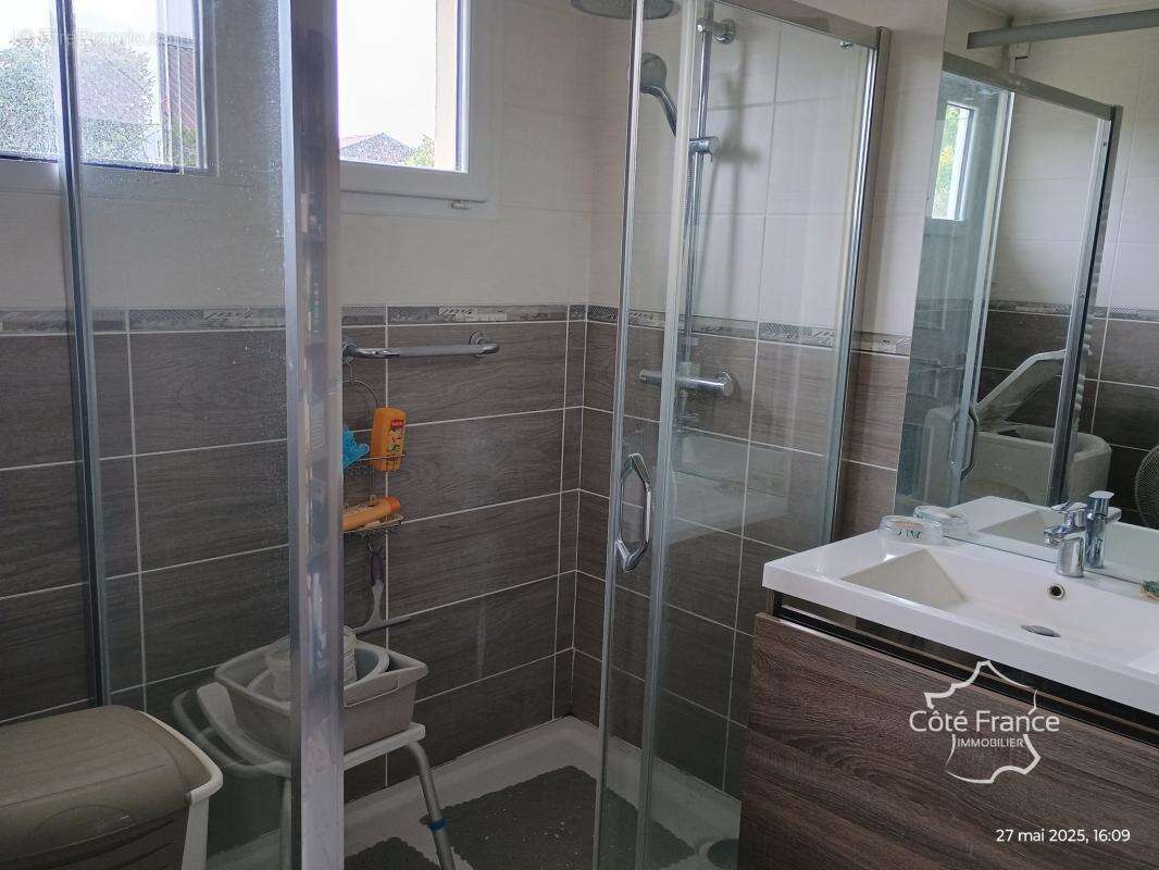 Maison à SAINS-RICHAUMONT