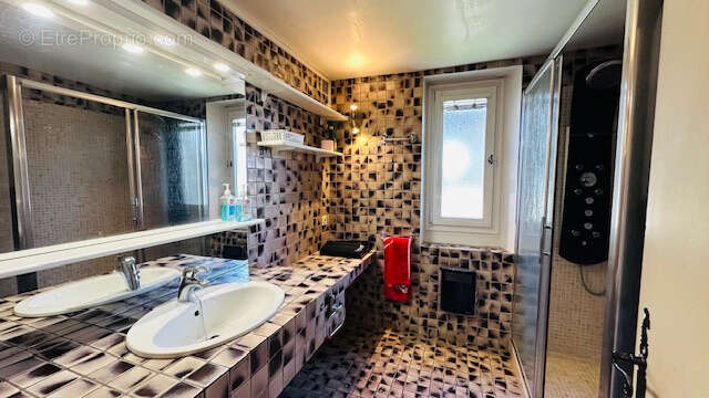 Maison à VAISON-LA-ROMAINE